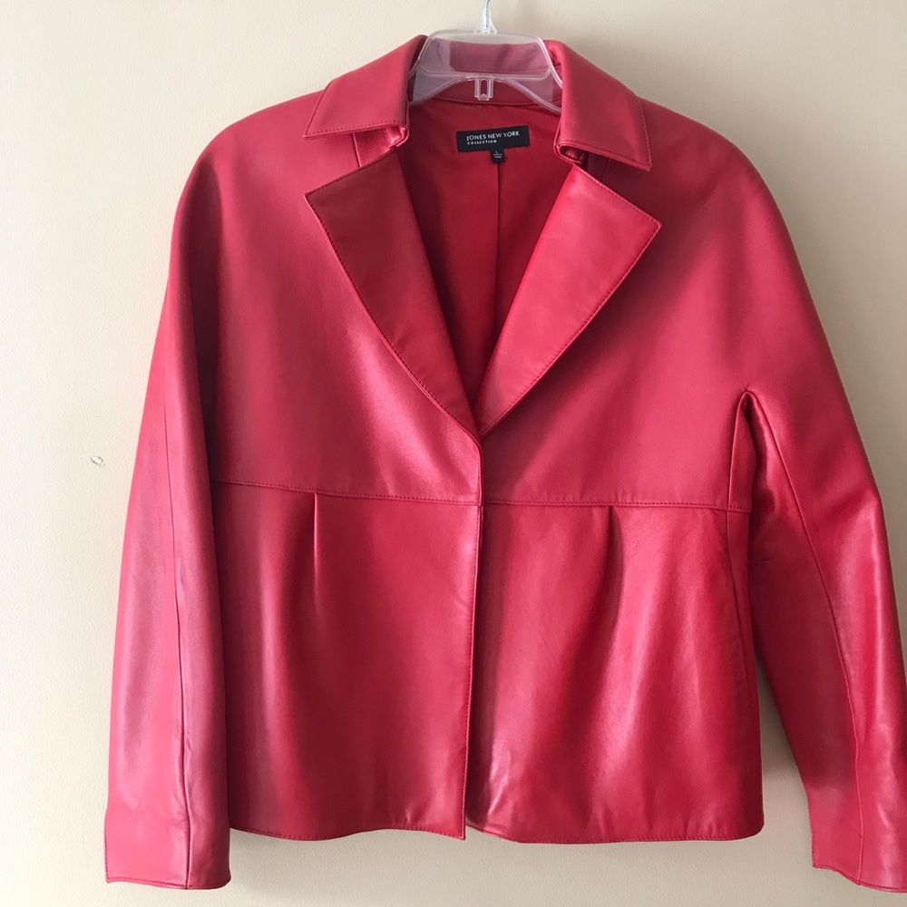 Red leather jacket - Picture 2 of 2